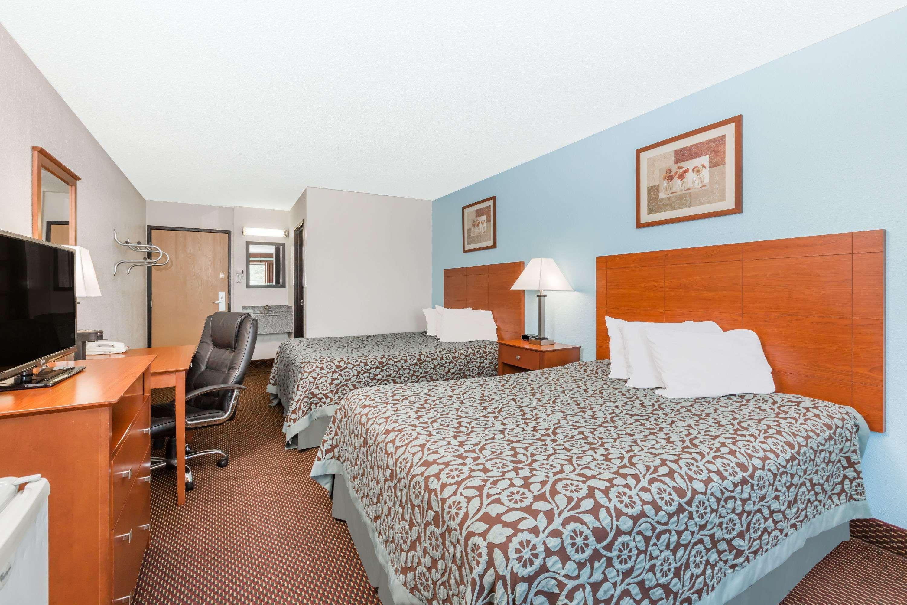 Days Inn By Wyndham Ankeny - Des Moines Dış mekan fotoğraf