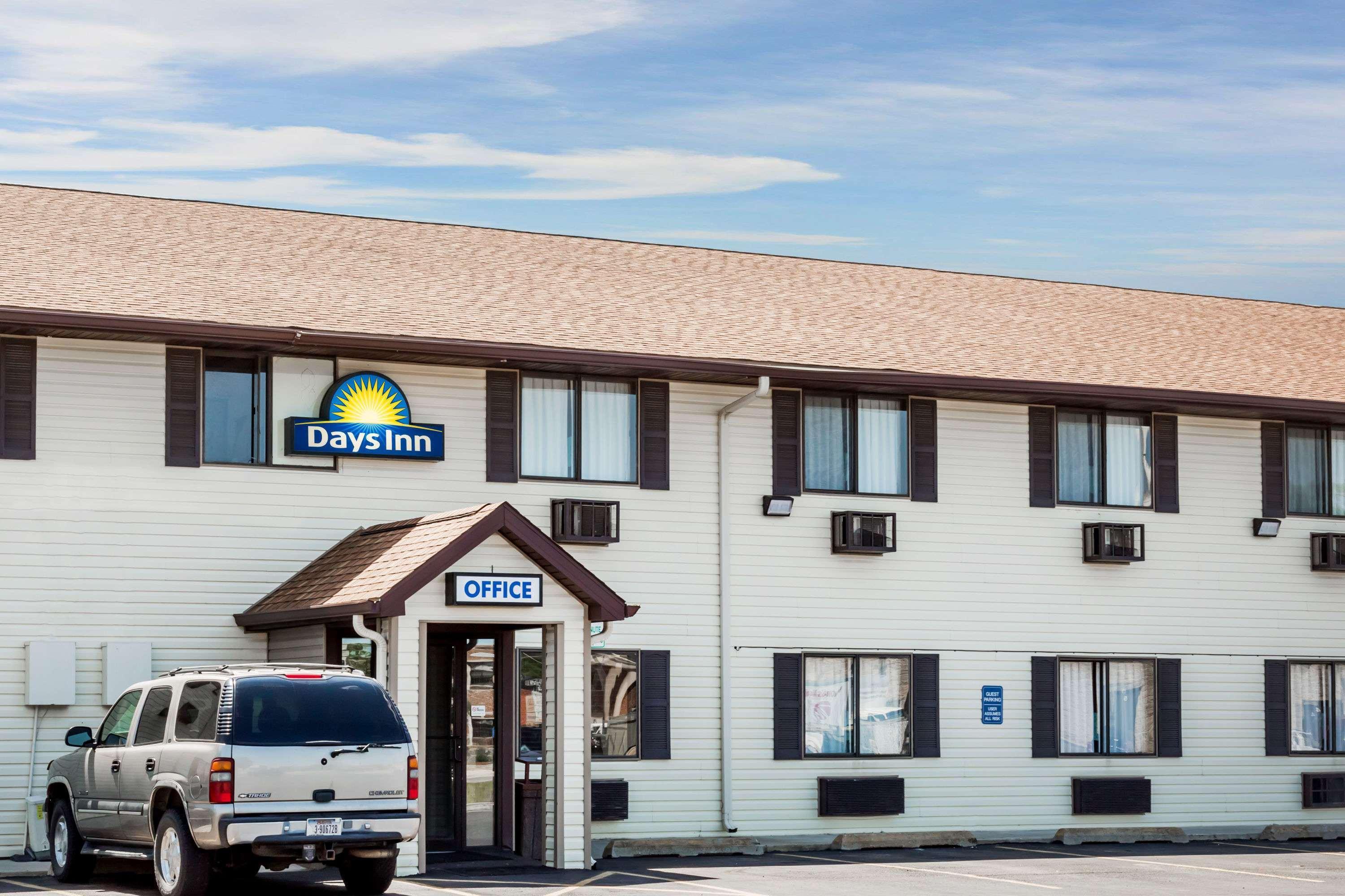 Days Inn By Wyndham Ankeny - Des Moines Dış mekan fotoğraf
