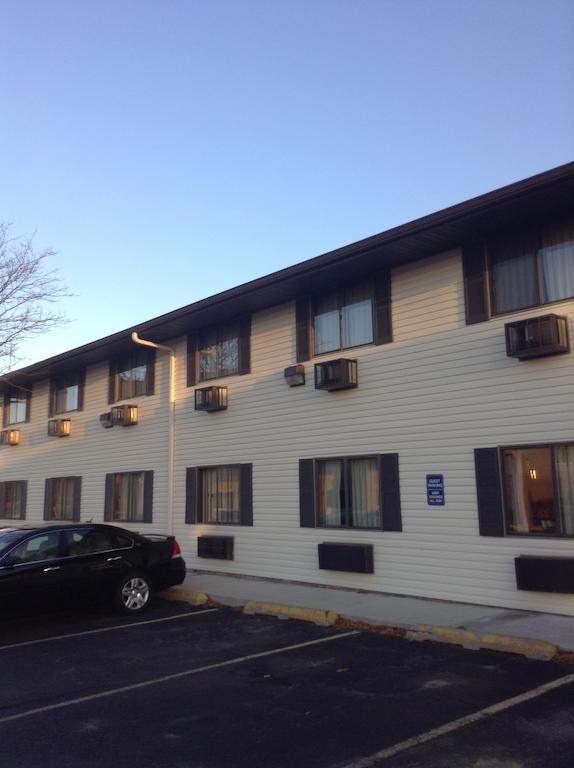 Days Inn By Wyndham Ankeny - Des Moines Dış mekan fotoğraf